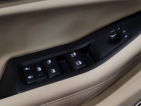 Used 2021 Jeep Grand Cherokee L Limited image 27