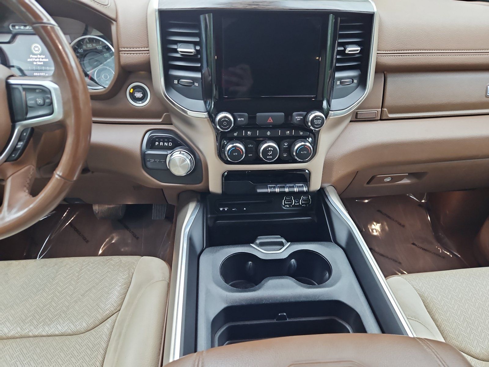 Used 2019 RAM 1500 Laramie RWD image 11