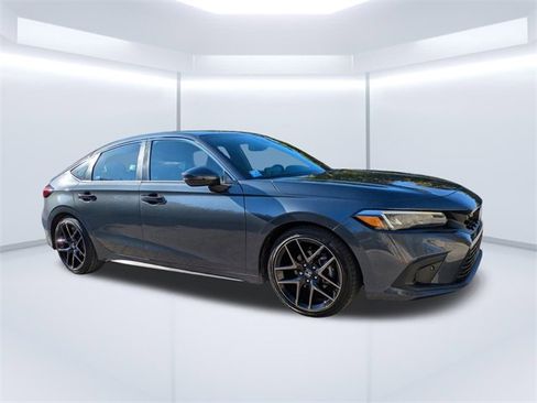 Certified 2023 Honda Civic Sport Touring image 2