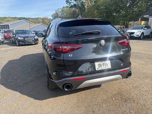 Used 2022 Alfa Romeo Stelvio Ti image 16