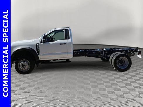 New 2025 Ford F550 4x4 Regular Cab Super Duty image 6