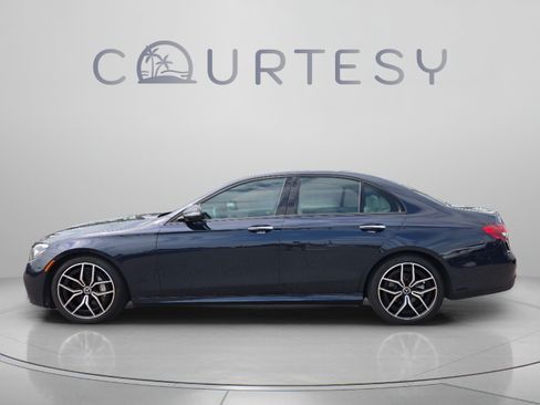 Used 2023 Mercedes-Benz E 350 Sedan image 2