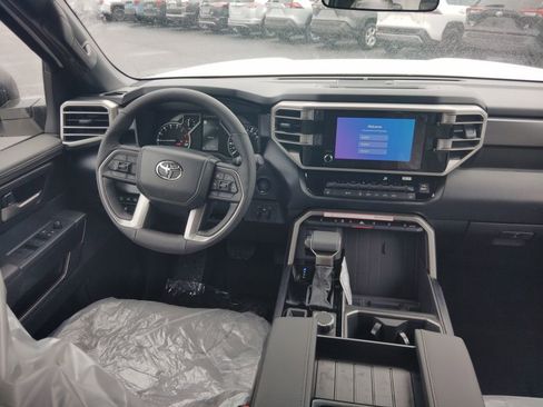 New 2026 Toyota Tundra SR5 image 10