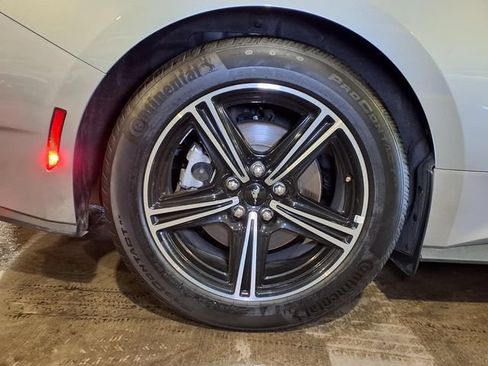 Used 2025 Ford Mustang Premium RWD image 23