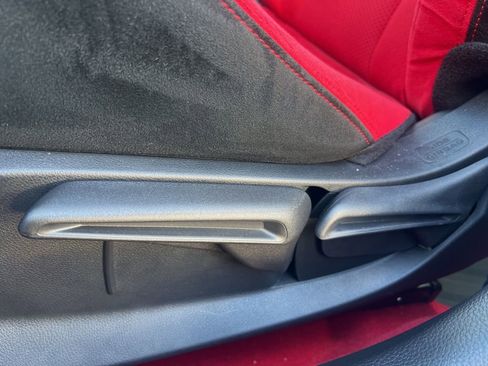 Used 2025 Honda Civic Type R image 10