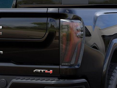 New 2026 GMC Sierra 3500 AT4 w/ AT4 Premium Plus Package AWD/4WD image 11