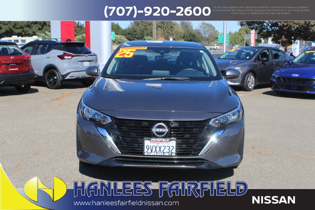 Used 2025 Nissan Sentra SV w/ All-Weather Package FWD image 4