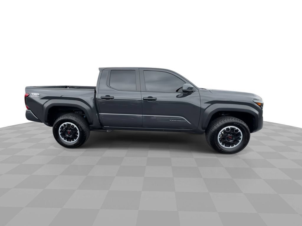 Used 2024 Toyota Tacoma TRD Off-Road AWD/4WD image 9