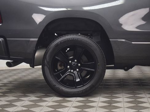 Used 2022 RAM 1500 Big Horn AWD/4WD image 32