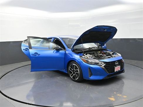 Used 2024 Nissan Sentra SR image 35