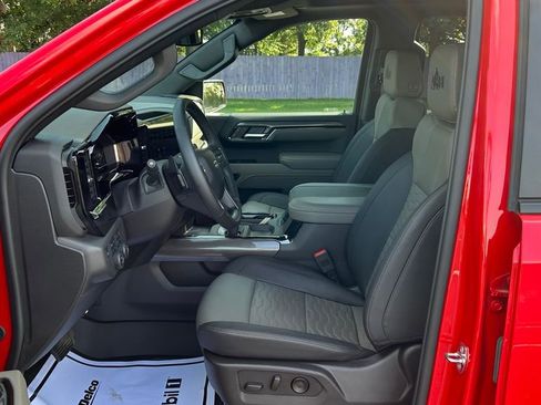 Used 2024 Chevrolet Silverado 1500 ZR2 w/ ZR2 Bison Edition AWD/4WD image 24