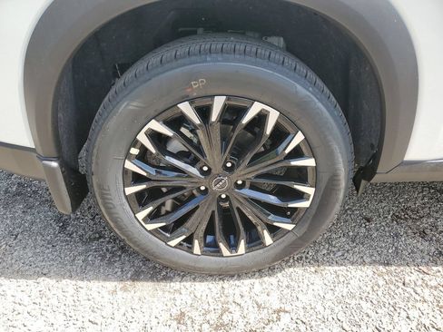 New 2026 Nissan Rogue Dark Armor FWD image 5