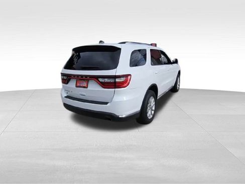 Used 2024 Dodge Durango SXT w/ 3rd Row Seating Group image 8