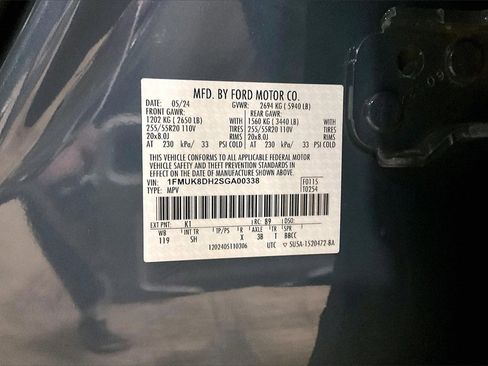 Certified 2025 Ford Explorer Active w/ Active Comfort Package image 30