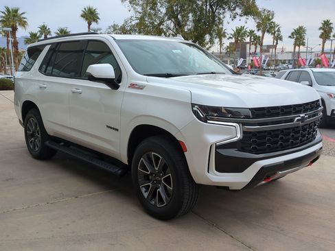 Certified 2022 Chevrolet Tahoe Z71 w/ Luxury Package image 7