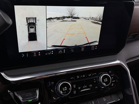 Used 2024 GMC Sierra 2500 Denali Ultimate image 18