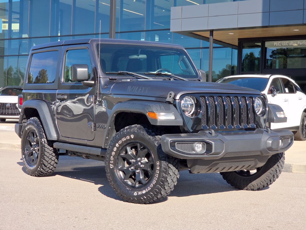 Used 2022 Jeep Wrangler Sport AWD/4WD image 2