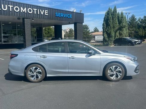 Used 2024 Subaru Legacy Premium AWD/4WD image 2