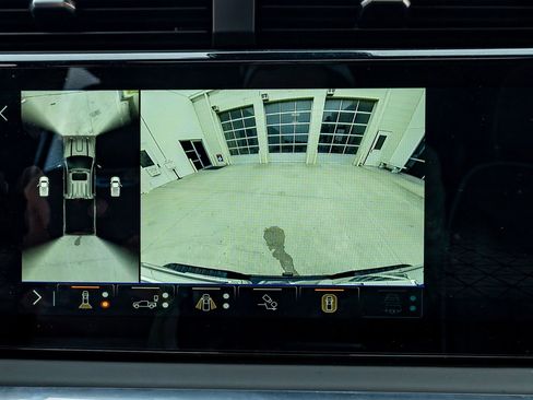 Used 2024 GMC Sierra 2500 Denali Ultimate image 25