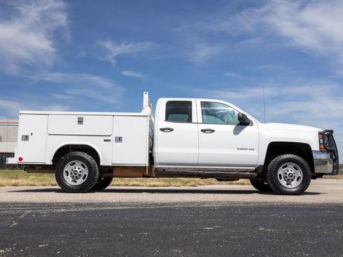 Used 2017 Chevrolet Silverado 2500 W/T w/ WT Fleet Convenience Package image 8
