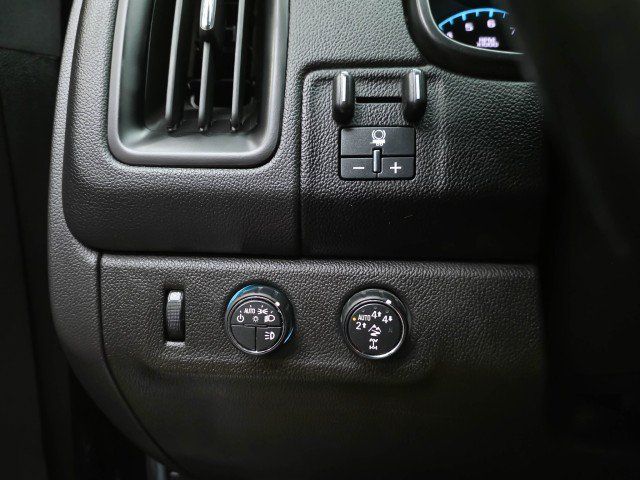 Used 2021 Chevrolet Colorado ZR2 w/ ZR2 Midnight Special Edition AWD/4WD image 29