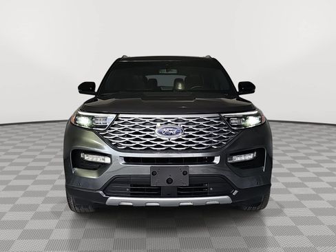 Used 2020 Ford Explorer Platinum w/ Premium Technology Package AWD/4WD image 3