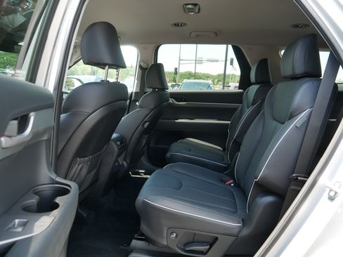 Certified 2025 Hyundai Palisade SEL AWD/4WD image 16