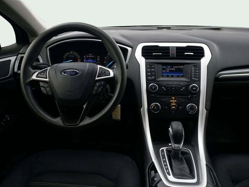 Used 2013 Ford Fusion SE image 20