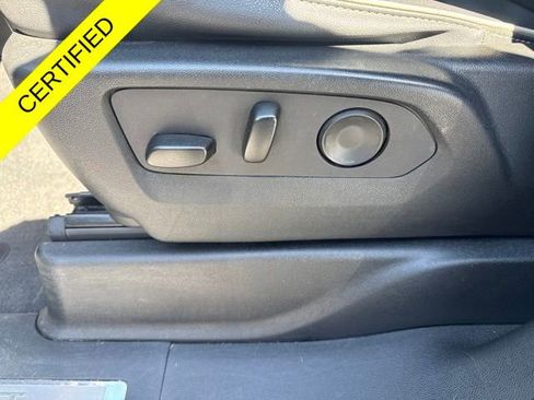 Used 2023 Chevrolet Suburban Premier AWD/4WD image 11