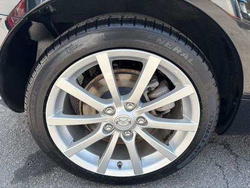 Used 2008 MAZDA MX-5 Miata Touring w/ Suspension Pkg image 20