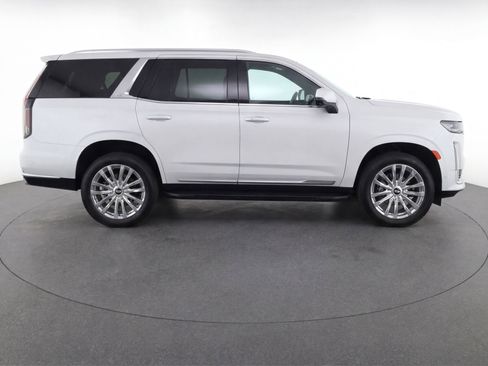Used 2023 Cadillac Escalade Premium Luxury AWD/4WD image 8
