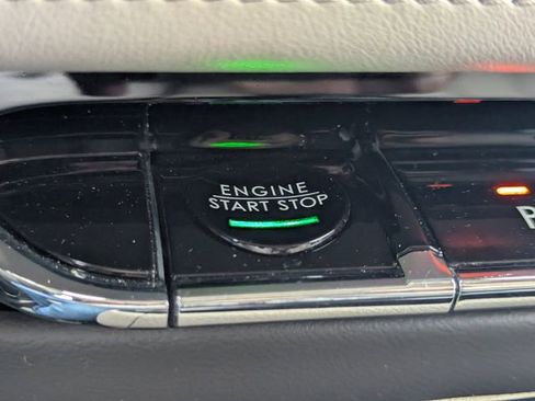 Used 2022 Lincoln Nautilus Reserve w/ Equipment Group 201A image 30