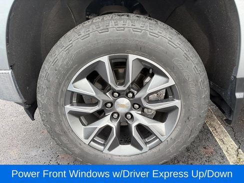 Used 2023 Chevrolet Silverado 1500 LT AWD/4WD image 26