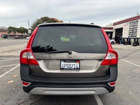 Used 2008 Volvo XC70 3.2 image 5