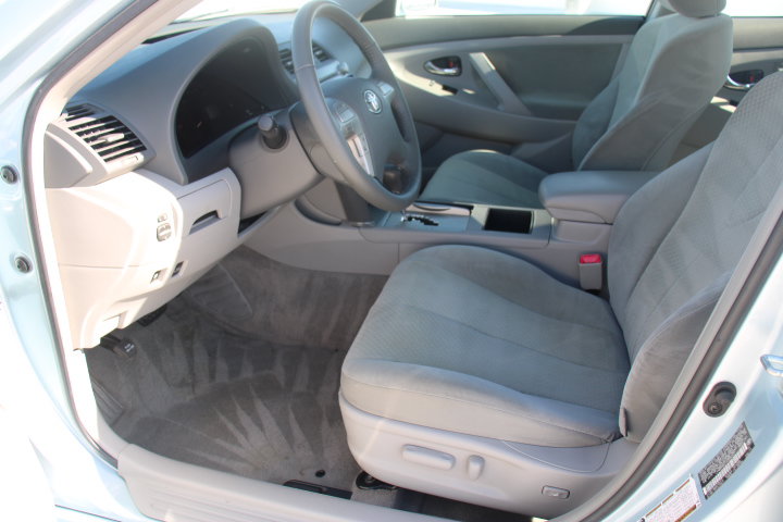 Used 2009 Toyota Camry Hybrid w/ Upgrade Pkg FWD image 11