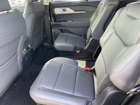 New 2026 Ford Explorer Active w/ Active Comfort Package image 23