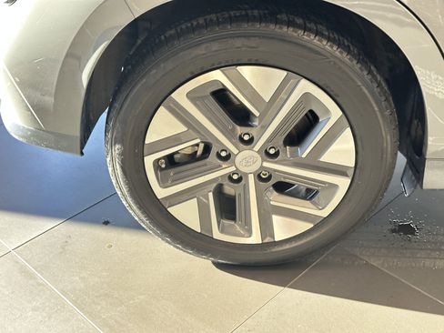 Used 2022 Hyundai Kona SEL image 18