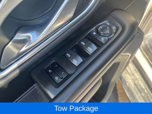 Used 2021 Chevrolet Tahoe LT w/ Luxury Package image 4