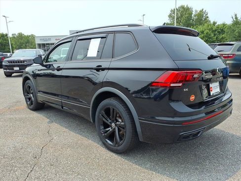 Used 2023 Volkswagen Tiguan SE R-Line FWD image 6