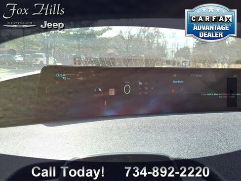 Used 2025 Lincoln Navigator L Reserve image 22