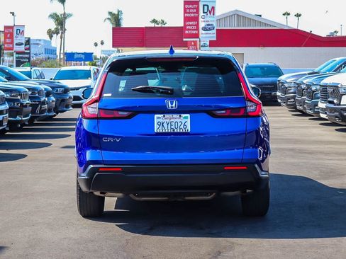 Used 2024 Honda CR-V LX image 5