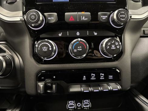 New 2026 RAM 1500 Big Horn w/ Night Edition image 18