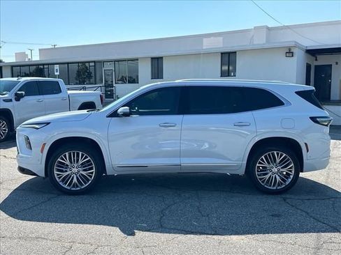 New 2027 Buick Enclave Avenir FWD image 7