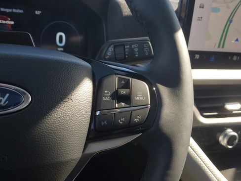 New 2026 Ford Explorer Platinum w/ LUX Leather Package image 25