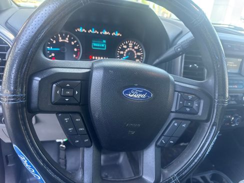 Used 2017 Ford F150 XLT AWD/4WD image 15