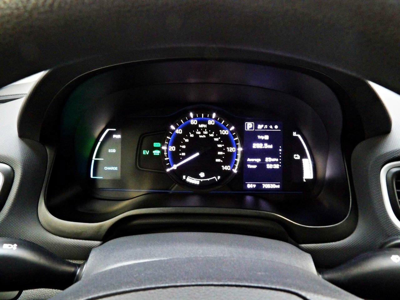 Used 2018 Hyundai Ioniq Blue FWD image 15