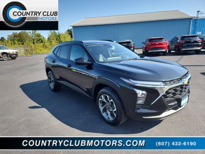 Certified 2024 Chevrolet Trax LT w/ Driver Confidence Package