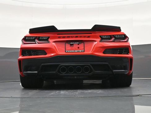 Used 2024 Chevrolet Corvette Z06 w/ Stealth Interior Trim Package RWD image 28
