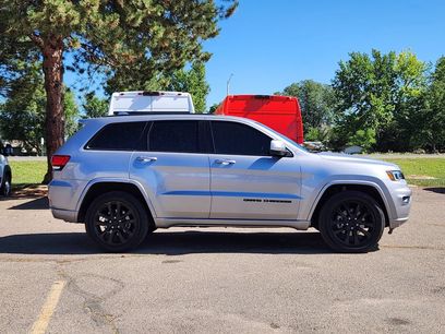 Used 2020 Jeep Grand Cherokee Altitude