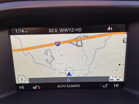 Used 2015 Volvo V60 T5 Cross Country image 14